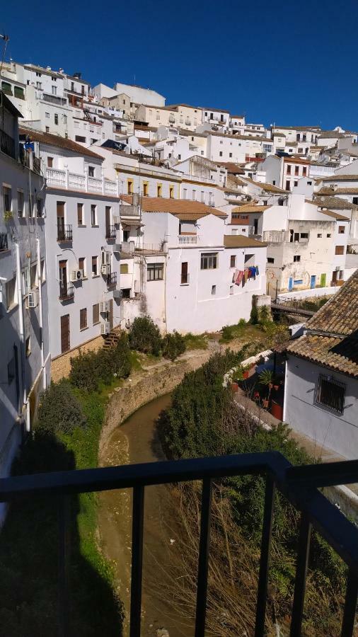 Apartamento Con Vistas Al Rio Daire Setenil De Las Bodegas Dış mekan fotoğraf