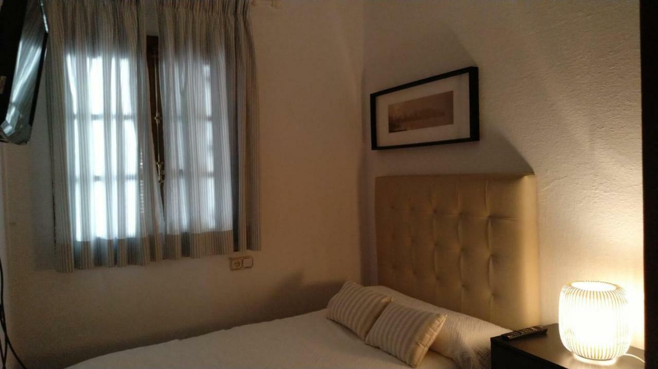 Apartamento Con Vistas Al Rio Daire Setenil De Las Bodegas Dış mekan fotoğraf